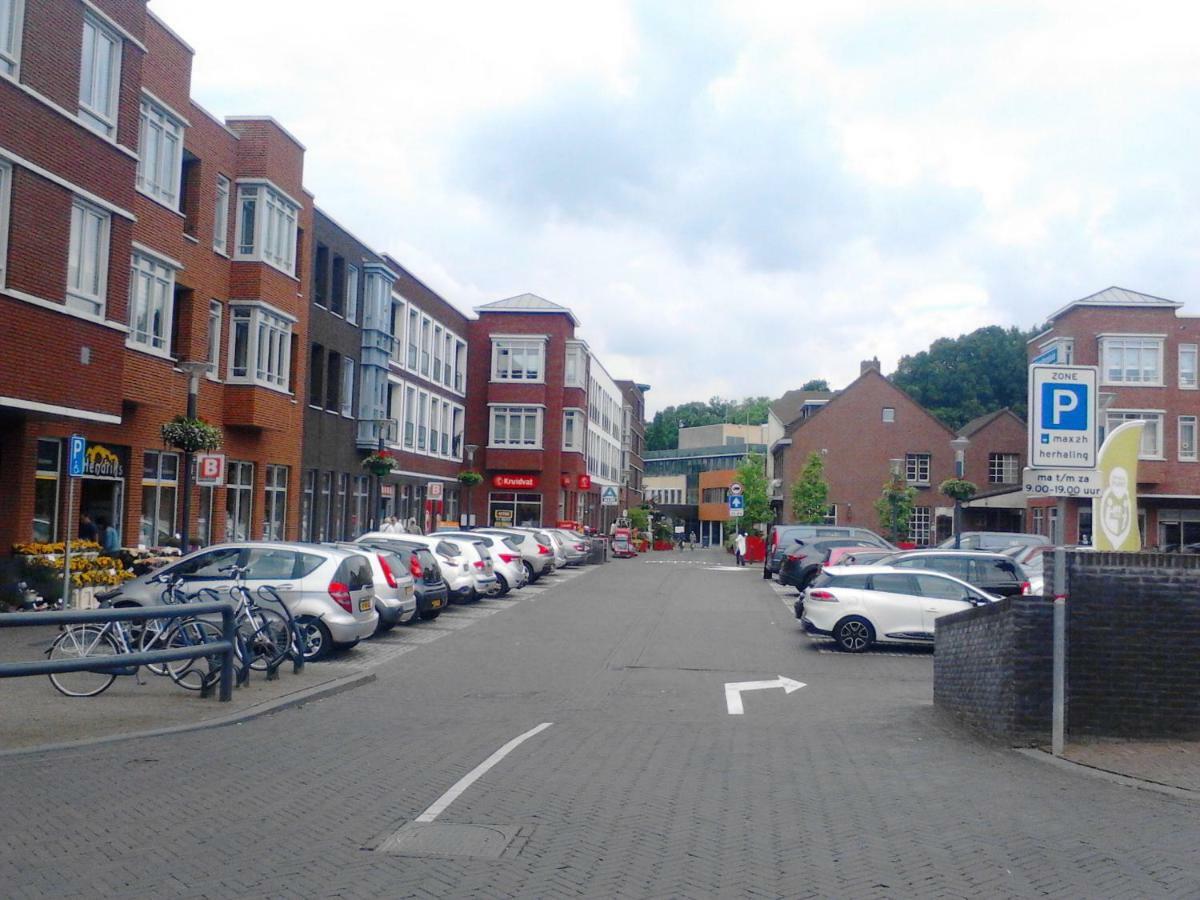 Rustige, Gelijkvloerse Vakantiewoning Met 2 Slaapkamers In Simpelveld, Zuid-Limburg Екстериор снимка