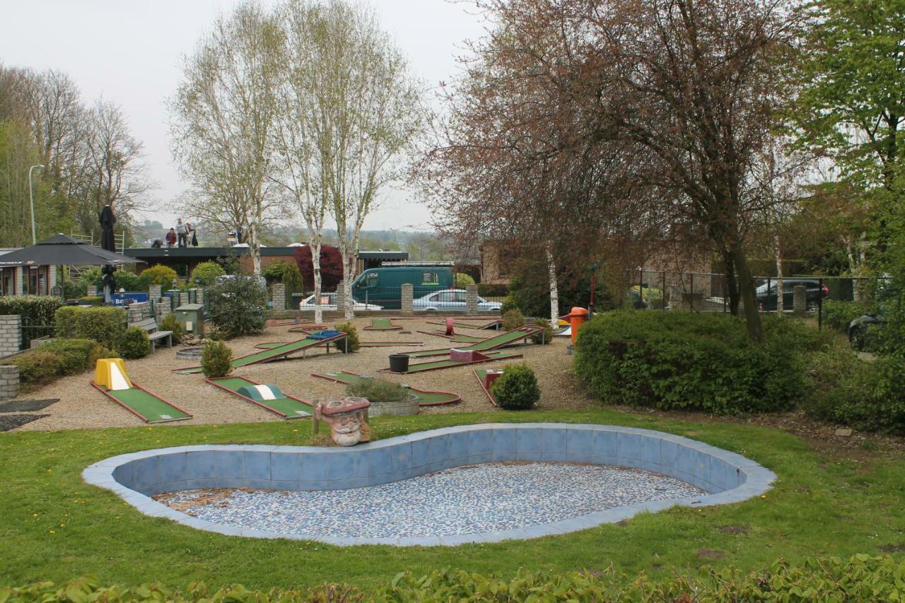 Rustige, Gelijkvloerse Vakantiewoning Met 2 Slaapkamers In Simpelveld, Zuid-Limburg Екстериор снимка